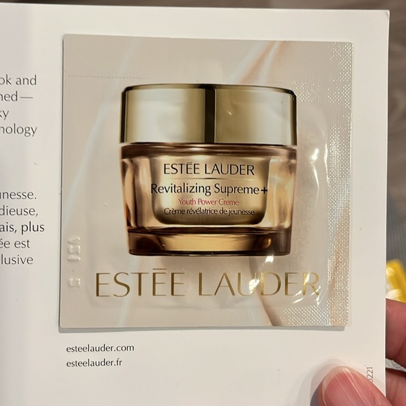 Skincare samples set - Estee Lauder, Clarins, Origins, NUXE and more - Picture 4 of 8